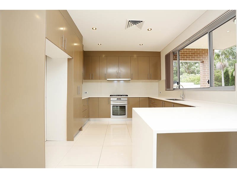 9B Lily Avenue, Riverwood NSW 2210