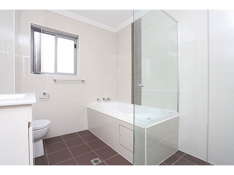 9B Lily Avenue, Riverwood NSW 2210