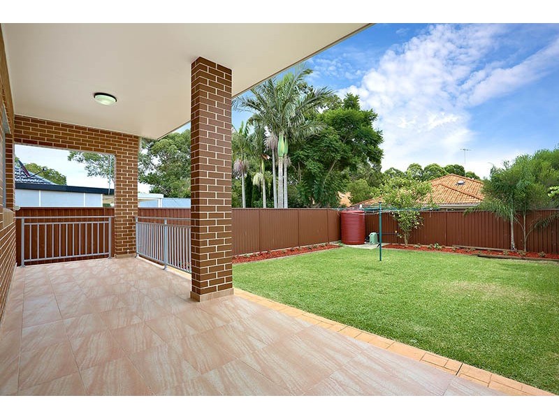 9B Lily Avenue, Riverwood NSW 2210