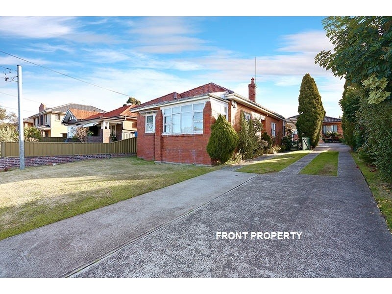 9 & 9A Oxford Avenue, Bankstown NSW 2200