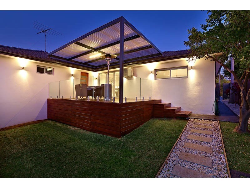 88 Oak Drive, Georges Hall NSW 2198