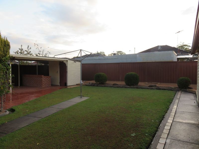 31 Gidgee Street, Cabramatta NSW 2166