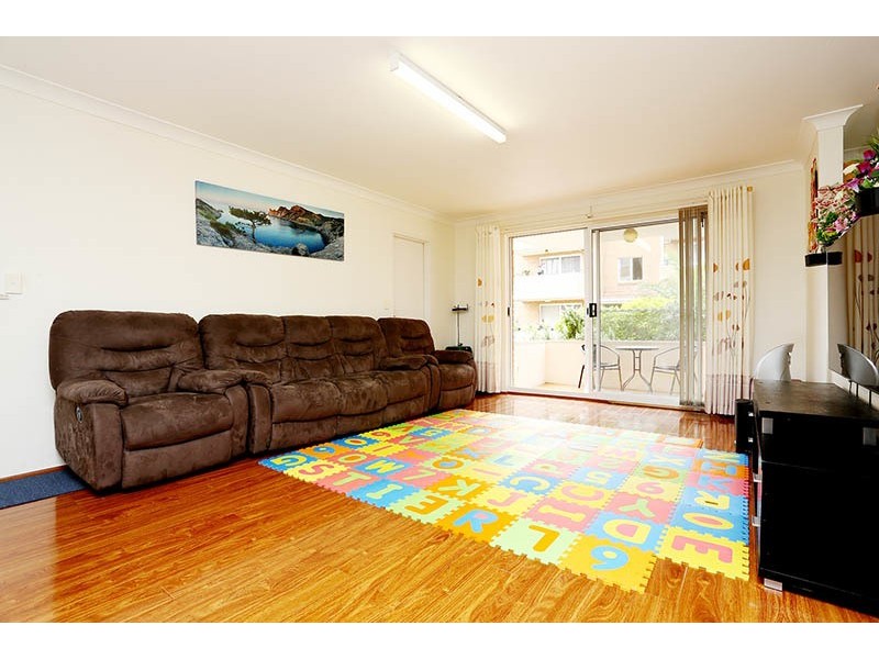 2/134 Meredith Street, Bankstown NSW 2200