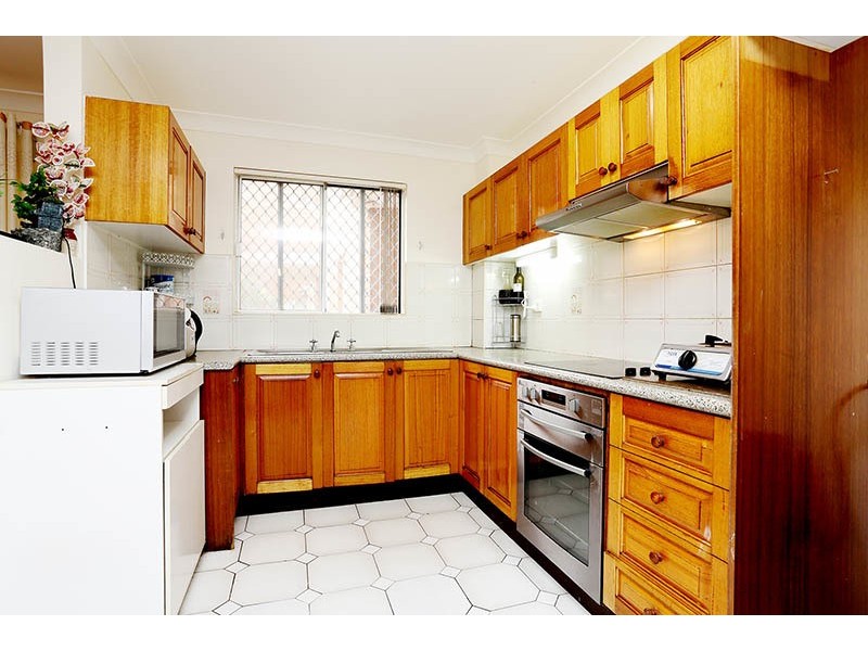 2/134 Meredith Street, Bankstown NSW 2200