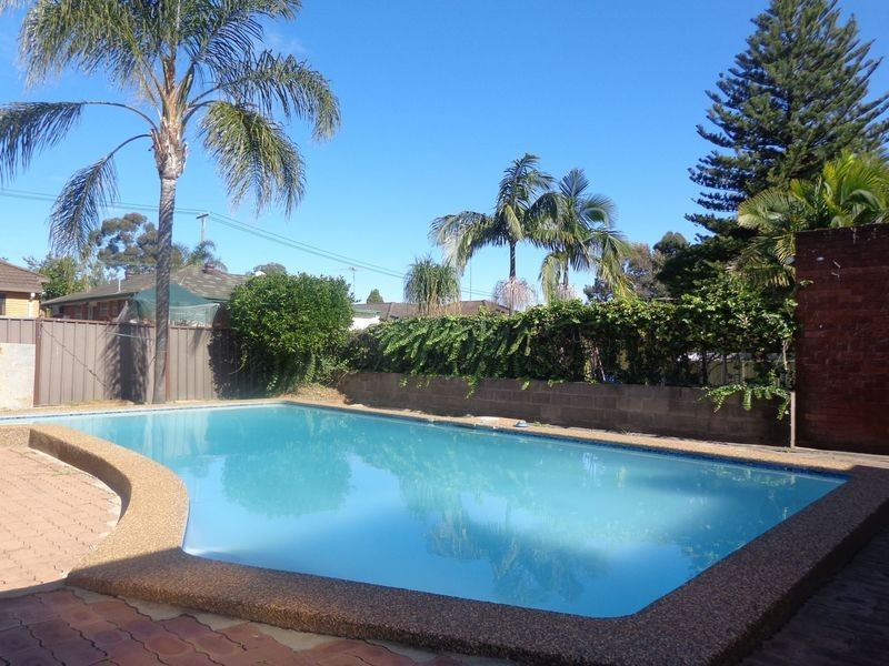 13 Higgins Street, Condell Park NSW 2200