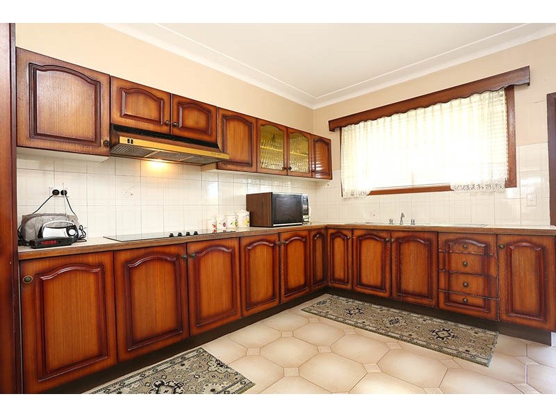 9 Clarke Street, Bass Hill NSW 2197