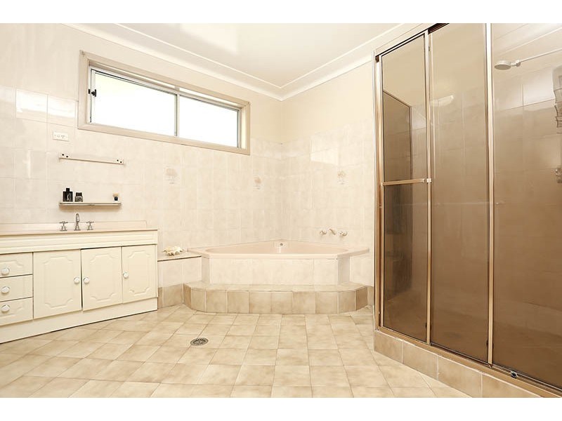 9 Clarke Street, Bass Hill NSW 2197