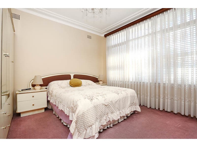9 Clarke Street, Bass Hill NSW 2197