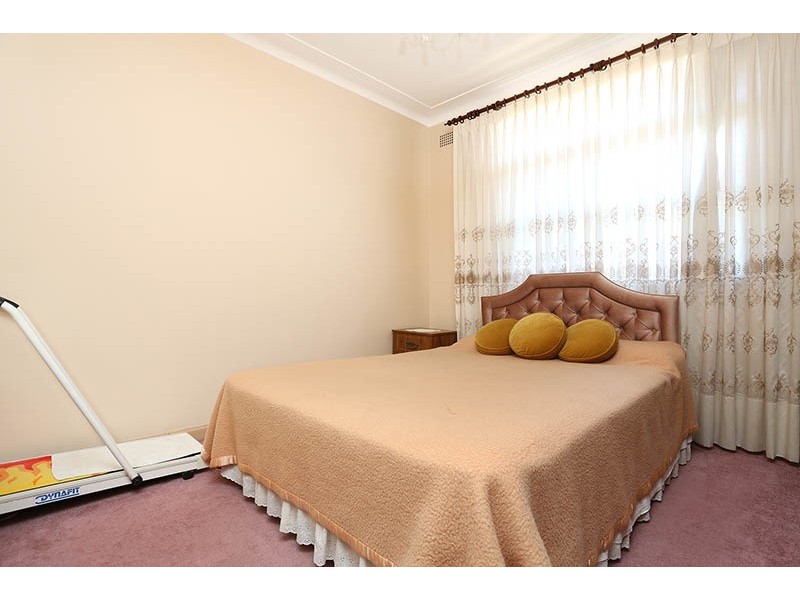 9 Clarke Street, Bass Hill NSW 2197