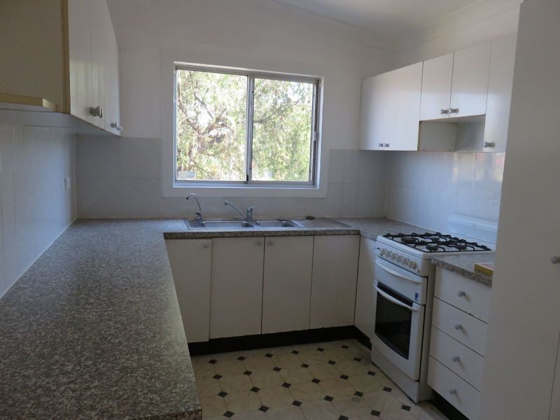 41 Legge Street, Roselands NSW 2196