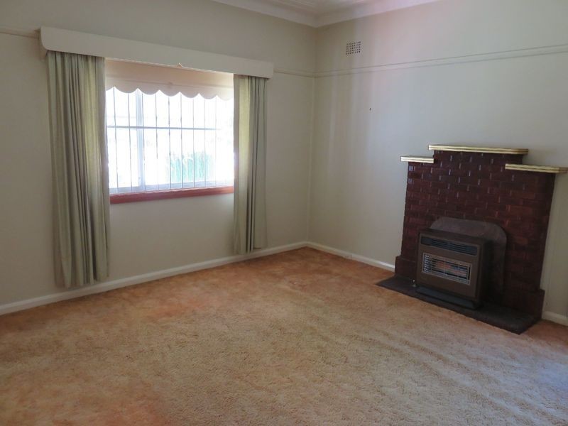 211 Cooper Road, Yagoona NSW 2199