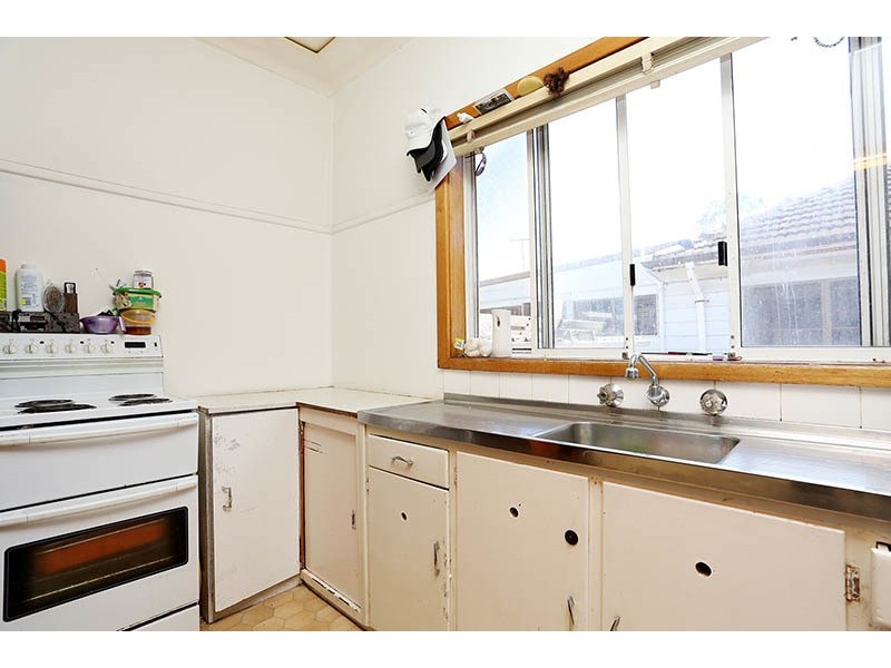 8 Thornton Avenue, Bass Hill NSW 2197