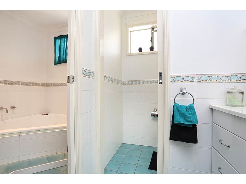 31 Foley Street, Georges Hall NSW 2198