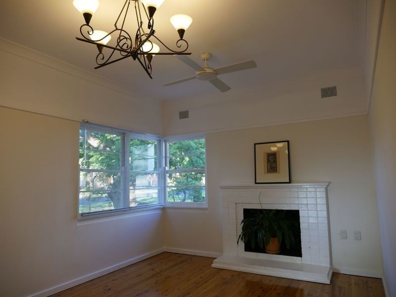 32 Macquarie Street, Greenacre NSW 2190