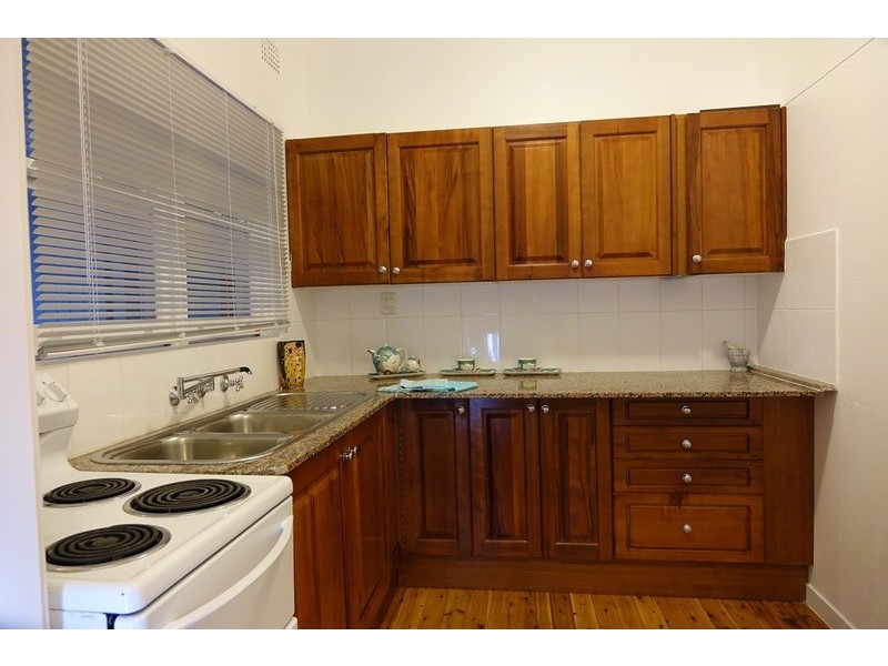 32 Macquarie Street, Greenacre NSW 2190