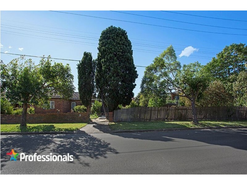 27 Gardenia Avenue, Bankstown NSW 2200