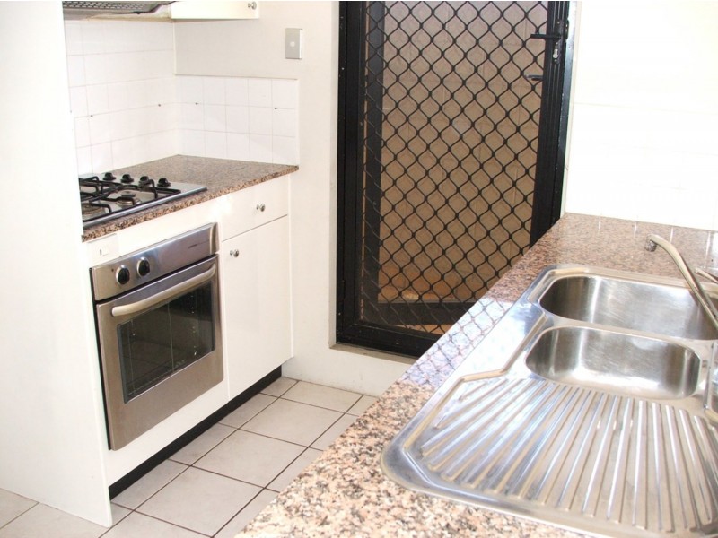 4/59 Rickard Road, Bankstown NSW 2200