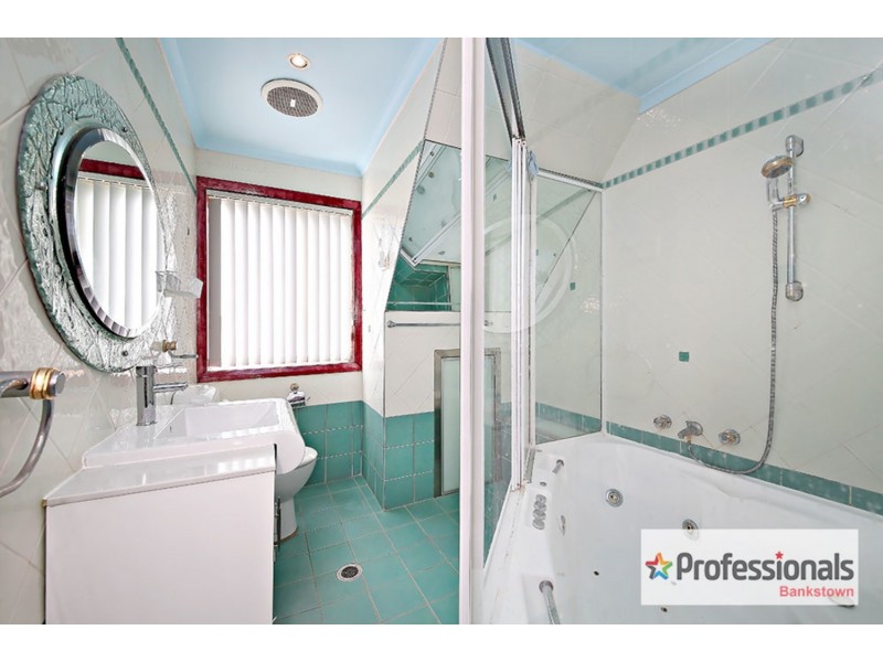 42 Strickland Street, Bass Hill NSW 2197