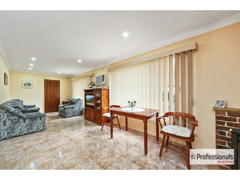 8 Eric Avenue, Bass Hill NSW 2197