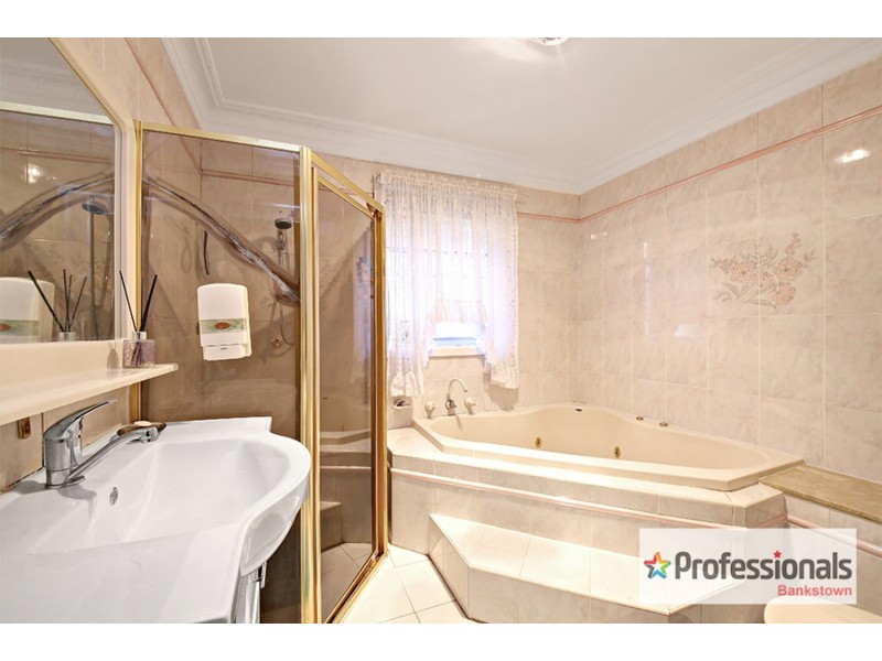 31 Munro Street, Sefton NSW 2162