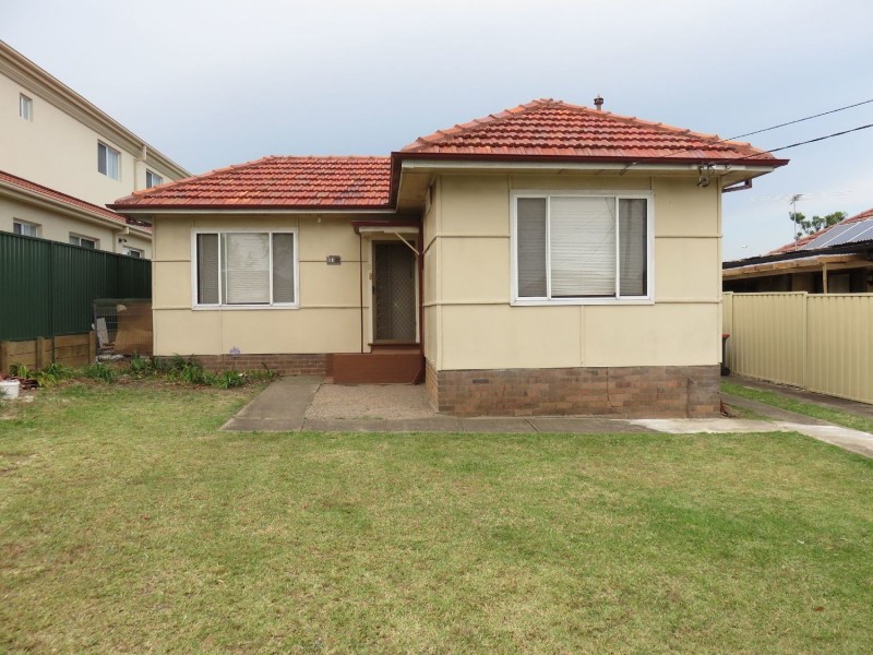 58 Wilbur Street, Greenacre NSW 2190