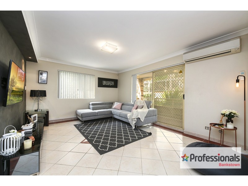 1/78 Brancourt Avenue, Yagoona NSW 2199
