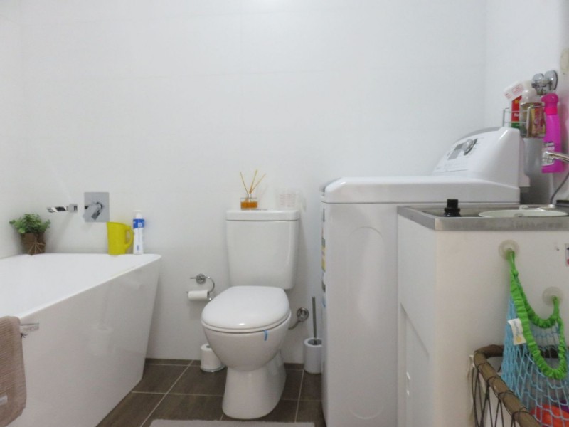 54 Beale Street, Georges Hall NSW 2198