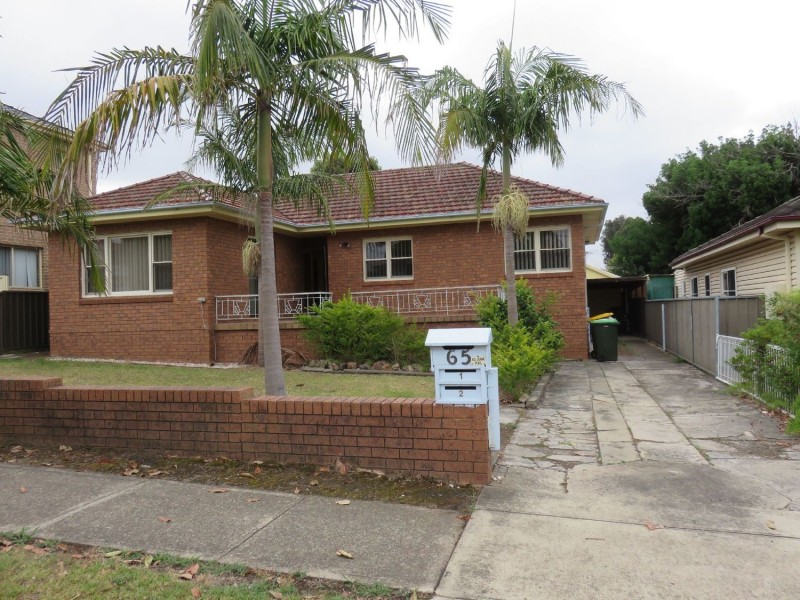 65 Cambridge Avenue, Bankstown NSW 2200