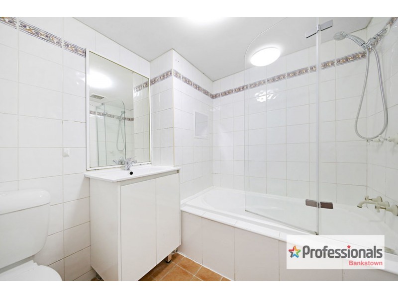 18/17-21 Stanley Street, Bankstown NSW 2200