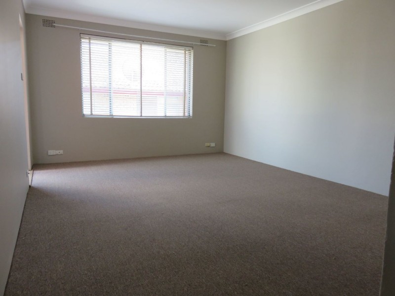 4/12 Broadway, Punchbowl NSW 2196