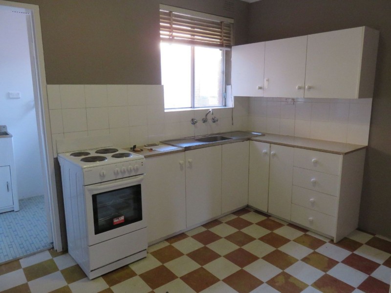 3/12 Broadway, Punchbowl NSW 2196