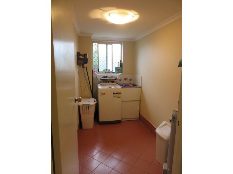 2/142 Meredith Street, Bankstown NSW 2200