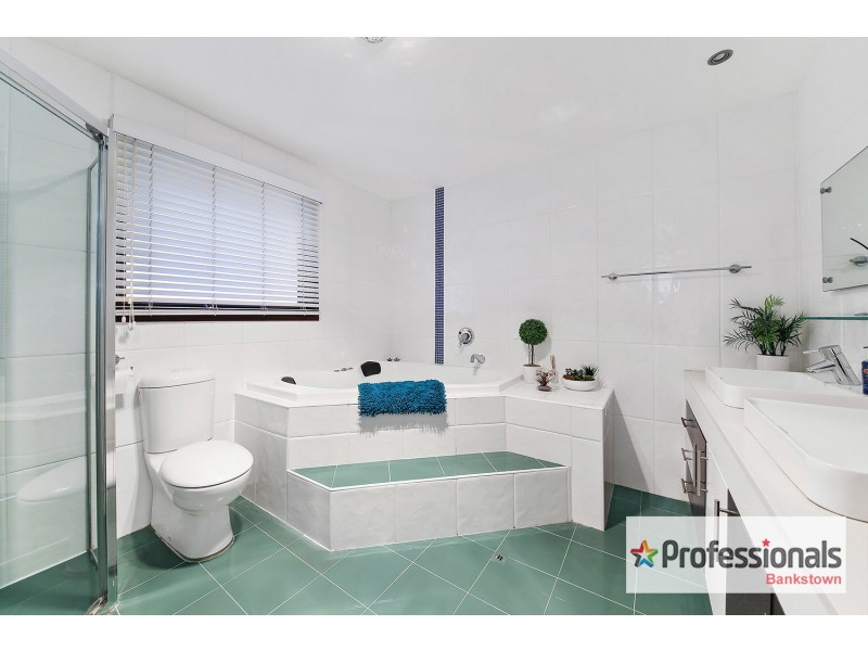 76 Townsend Street, Condell Park NSW 2200