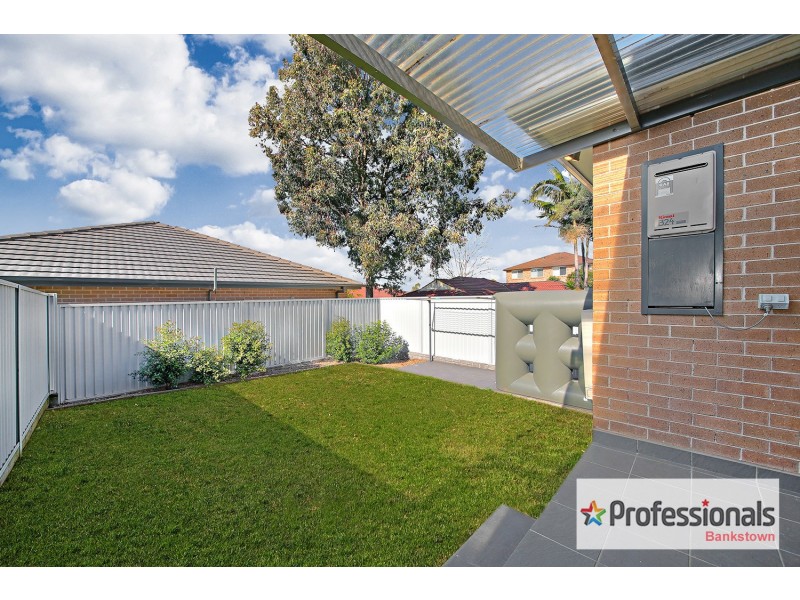 2/48-50 Taylor Street, Condell Park NSW 2200