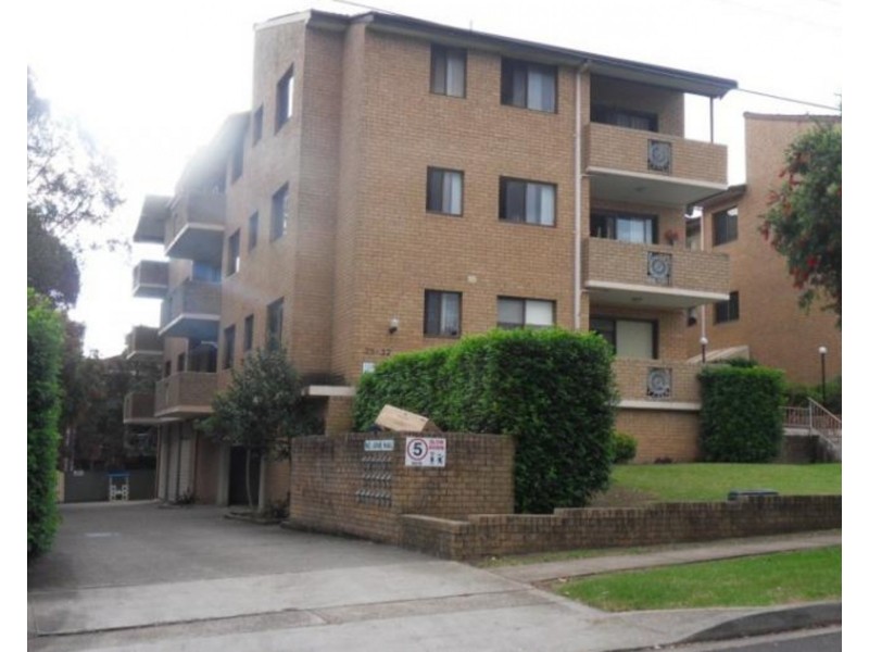 16/28-32  Weigand Avenue, Bankstown NSW 2200