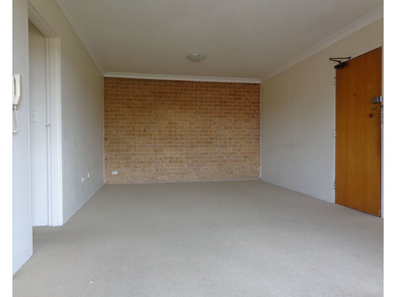 16/28-32  Weigand Avenue, Bankstown NSW 2200