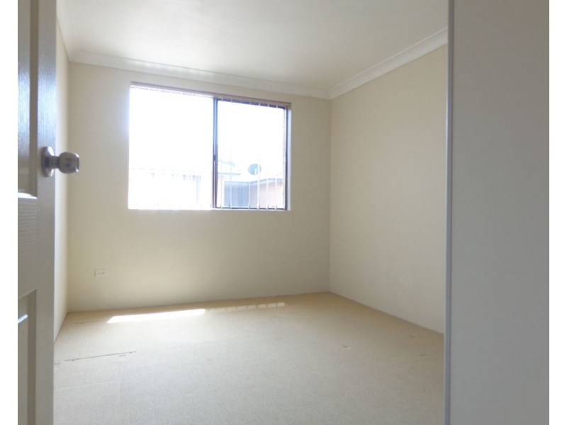 16/28-32  Weigand Avenue, Bankstown NSW 2200
