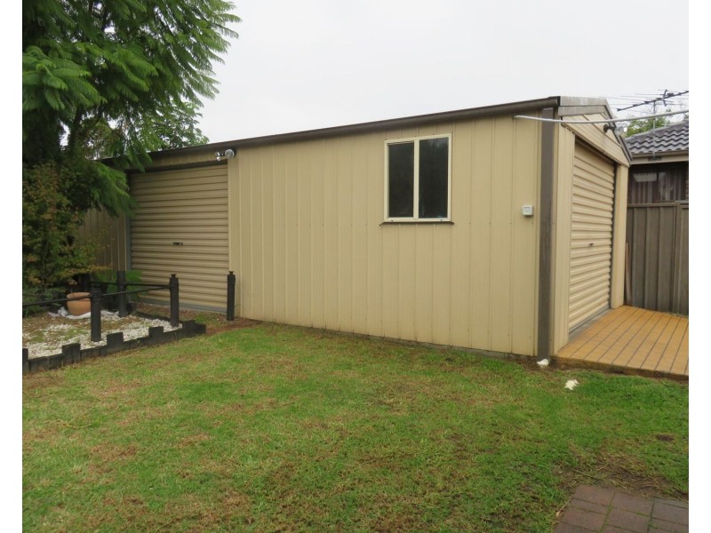 32 Ruthven Avenue, Milperra NSW 2214