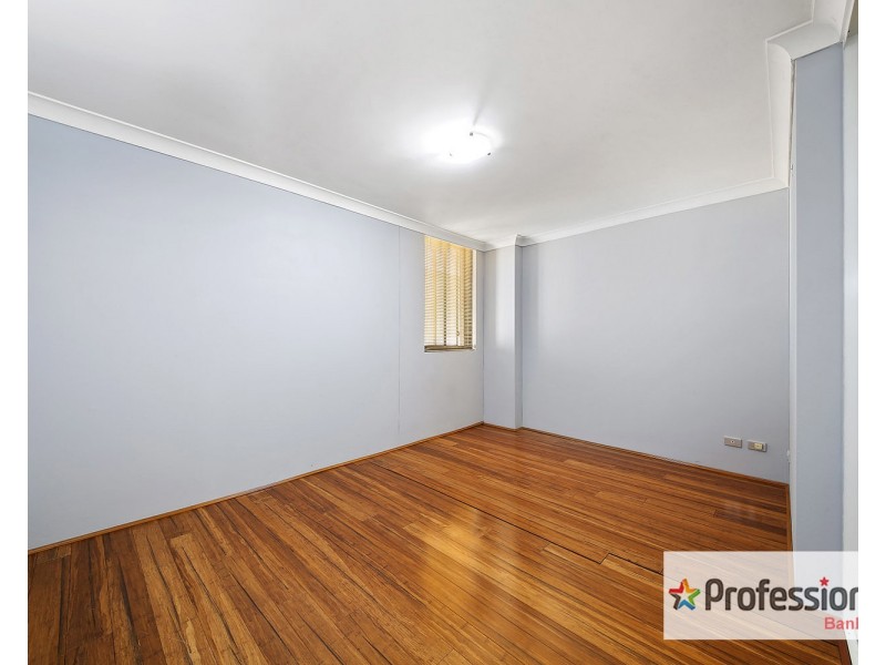 4/59 Rickard Road, Bankstown NSW 2200