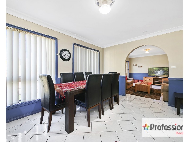 1/67 Gleeson Avenue, Condell Park NSW 2200