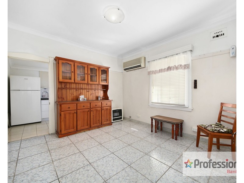 41 Ferguson Avenue, Wiley Park NSW 2195