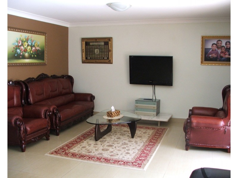 4/131 Meredith Street, Bankstown NSW 2200