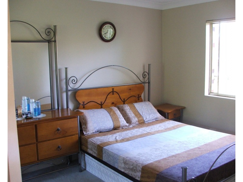 4/131 Meredith Street, Bankstown NSW 2200