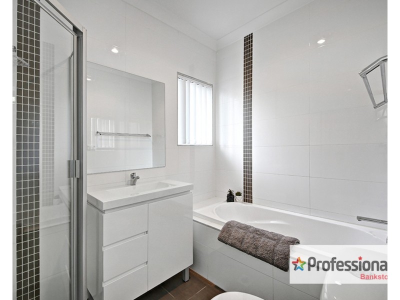 3/107 Cragg Street, Condell Park NSW 2200