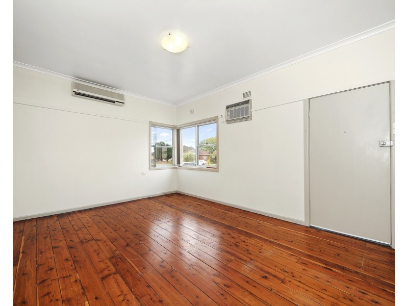 76 Lucas Road, East Hills NSW 2213