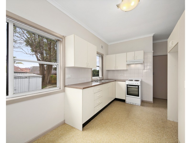 76 Lucas Road, East Hills NSW 2213