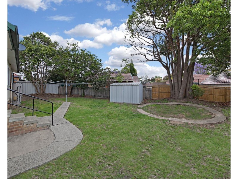 76 Lucas Road, East Hills NSW 2213