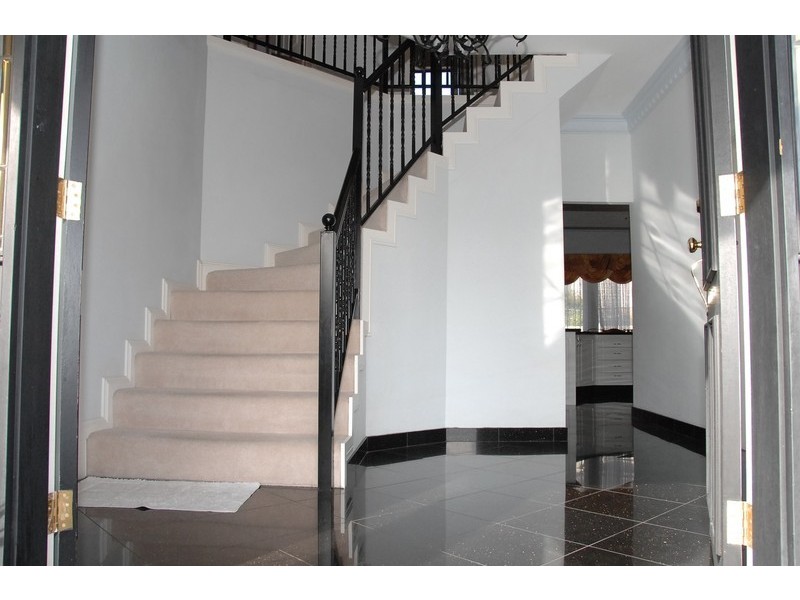 7 Gottwald Place, West Pennant Hills NSW 2125