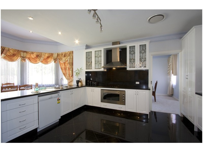 7 Gottwald Place, West Pennant Hills NSW 2125