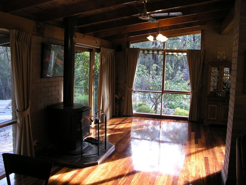 55 Wallaby Court, Garfield North VIC 3814